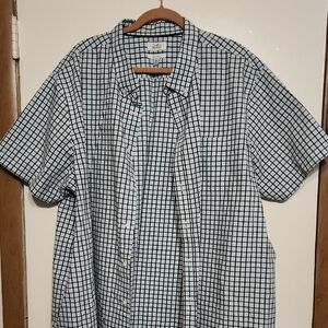 Croft & Barrow Blue and White Casual Button Down Shirt